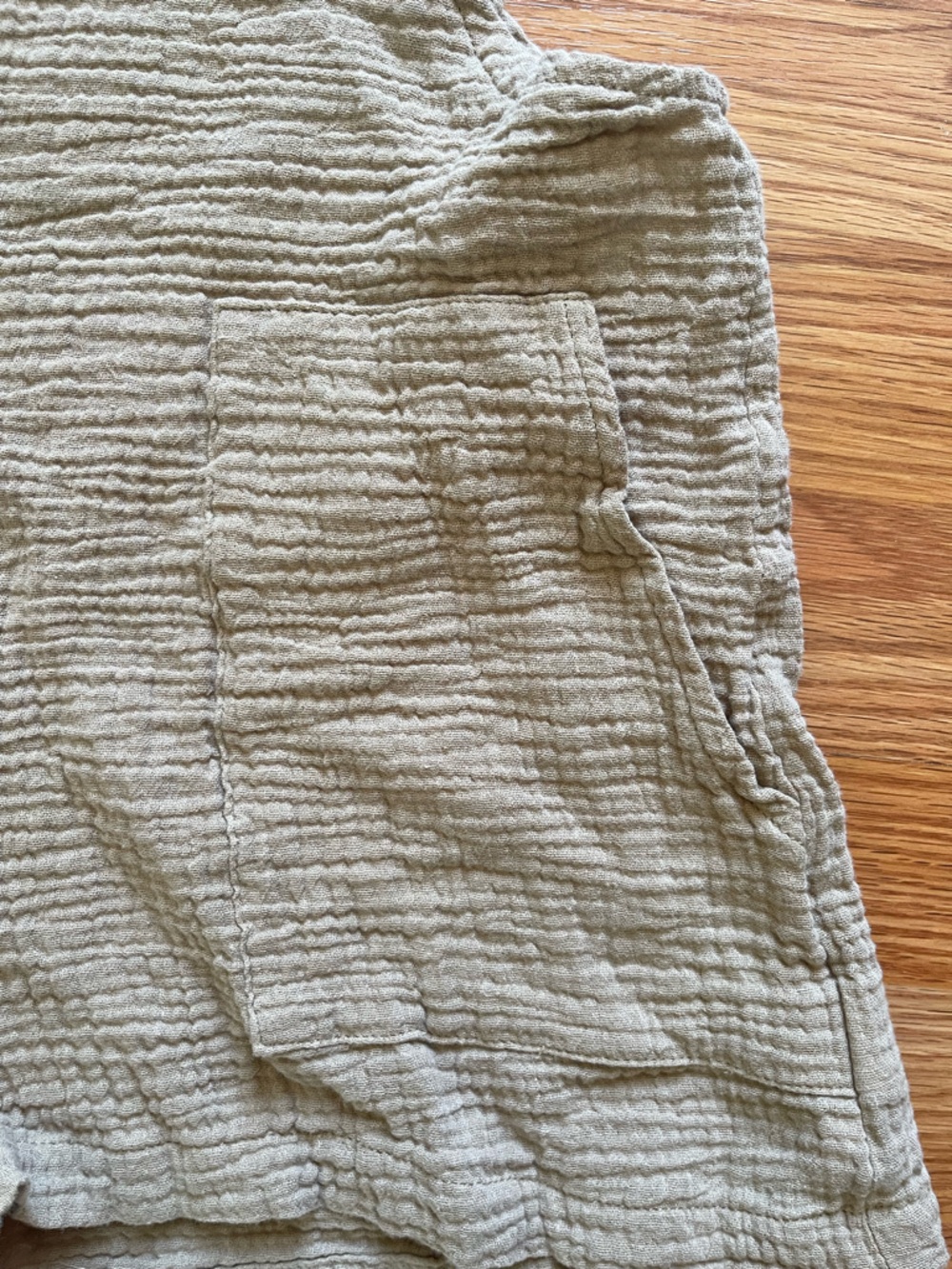 Cupshe Women’s Khaki Sleeveless Beach Cover Up - Picture 3 of 5